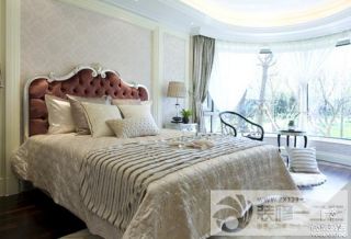 主卧室美式大床设计图片