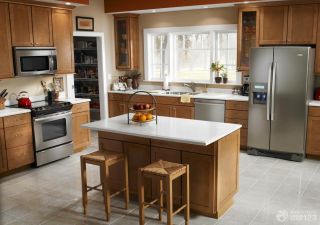 2023现代风格家居厨房橱柜颜色效果图