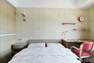 2023卧室装修风格双人床背景墙壁纸图