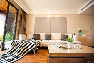 110平米现代风格正方形客厅装修搭配