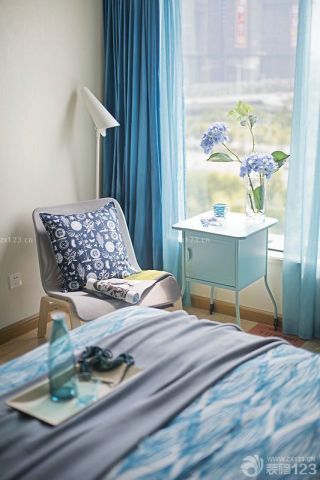 家装地中海风格纯色窗帘图片