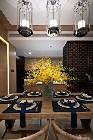 2023特色餐厅中式餐桌装修实景图