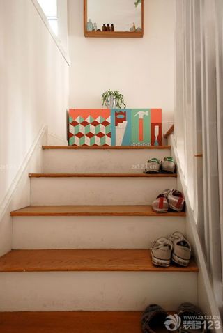 美式复式室内楼梯图片
