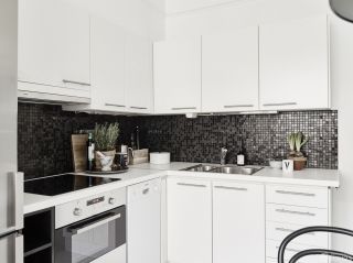 5平米厨房白色橱柜装修效果图片欣赏