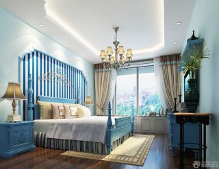 地中海风格简单一室一厅卧室四柱床装修设计效果图