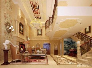 古典风格别墅楼梯设计图片欣赏