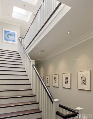 最新现代别墅房屋楼梯设计效果图