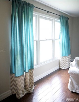 2023最新简约风格卧室飘窗青色窗帘装修实景图
