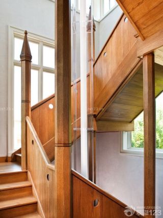 木制楼梯设计效果图片欣赏