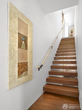 木制楼梯不锈钢栏杆图片