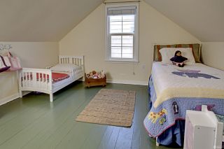 温馨130平米带阁楼可爱儿童房间设计图片
