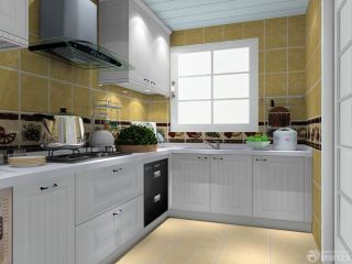 最新70平米现代欧式厨房整体橱柜效果图