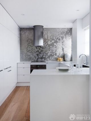 2023现代美式风格90小户型厨房装修样板房