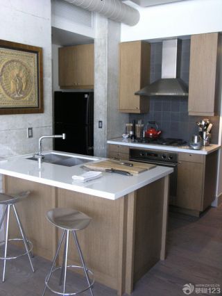 2023现代小户型开放式厨房洗手池装修图片