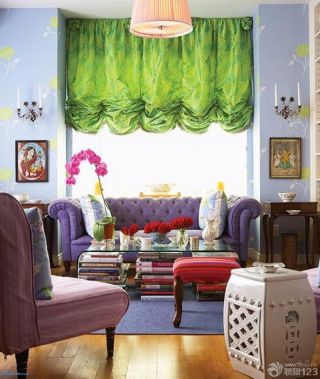 唯美超小客厅绿色窗帘装修效果图
