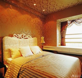 古典风格有飘窗的卧室效果图