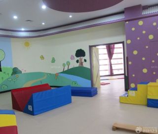 武汉幼儿园背景墙画装修设计图