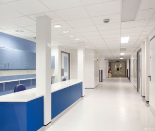 现代医院走廊装修效果图片 