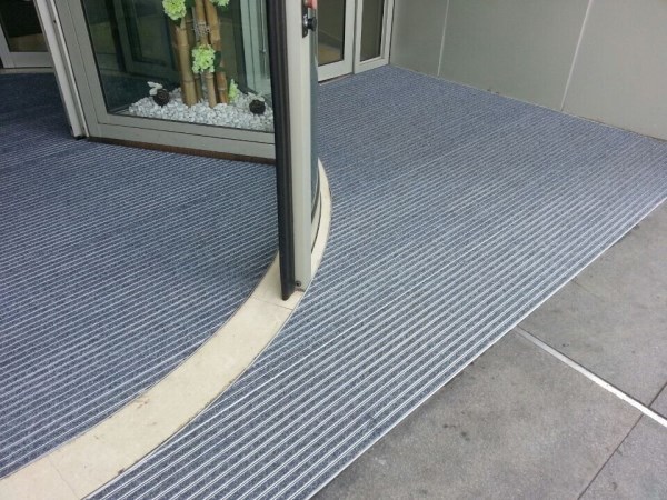 铝合金防尘地垫的种类铝合金防尘地垫日常保养方法