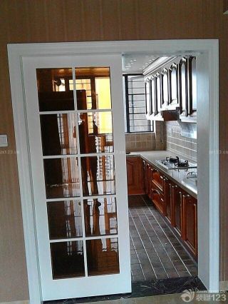 140平米厨房橱柜颜色效果图 