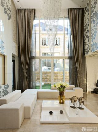 现代风格别墅挑空客厅窗帘装饰效果图大全