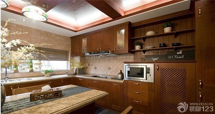中式仿古装修厨房颜色搭配效果图片大全