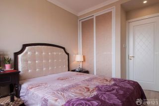 欧式新古典风格双人床背景墙颜色效果图欣赏