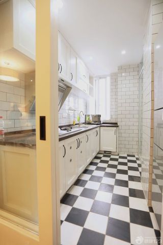 现代欧式混搭风格家居厨房装修实景图