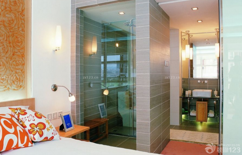 混搭风格卫生间瓷砖颜色设计效果图