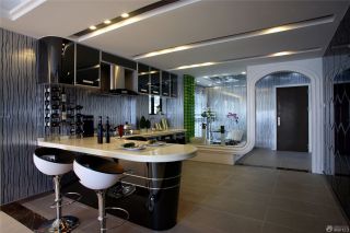 最新80平米二居室厨房吧台设计装修图片