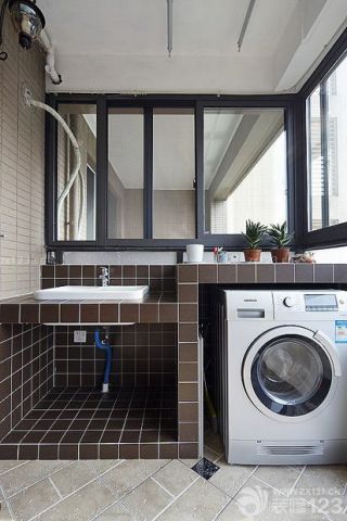 小户型阳台洗衣机装修效果图片欣赏