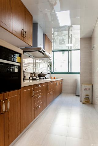 2023最新家庭厨房简约风格厨柜设计案例大全