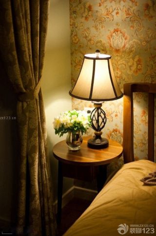 乡村美式风格卧室灯装修实景图片