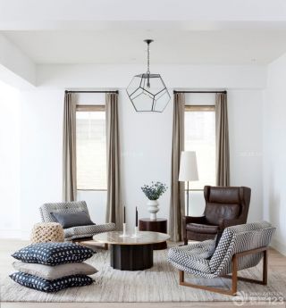 2023最新家庭起居室休闲美式单人沙发装修案例