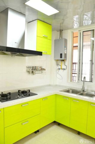 家装样板间厨房颜色搭配实景图欣赏