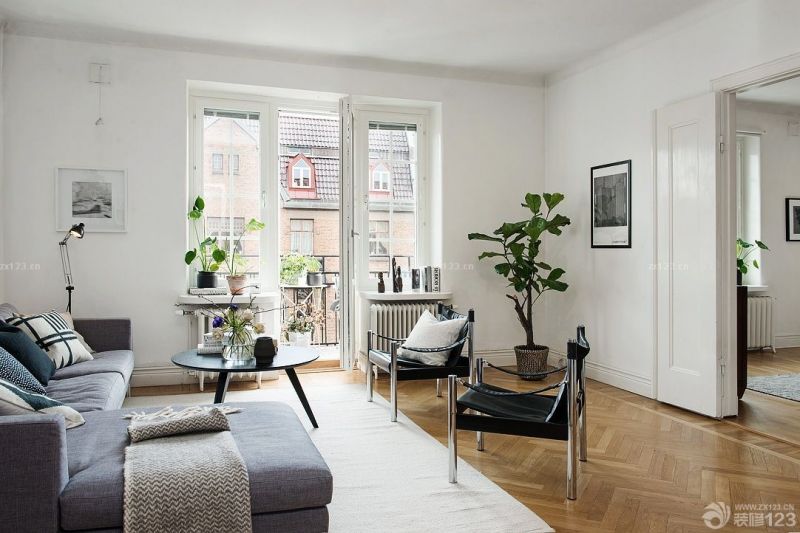 2025最新北欧风格客厅地面装修案例