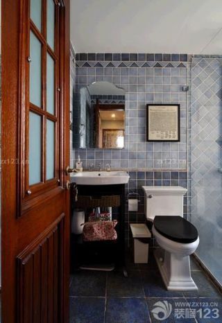 美式新古典风格家庭卫生间设计图