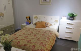 7平米卧室单人床设计效果图片