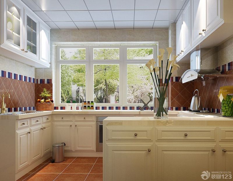 经典简欧风格厨柜样板间装修效果图片欣赏