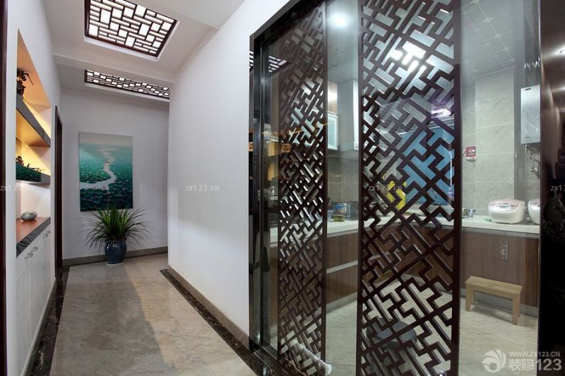 2025家装厨房玄关门镂空吊顶装修效果图