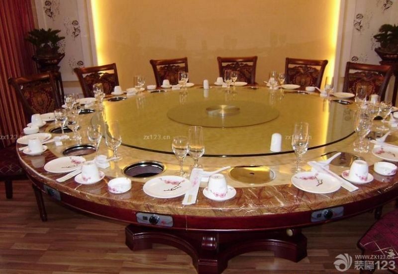 2025最新中式风格酒店餐桌装修案例