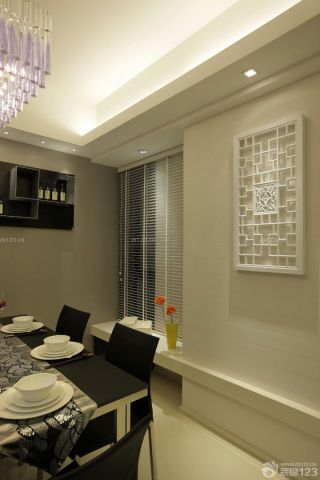最新简约风格餐厅墙面装饰设计图片
