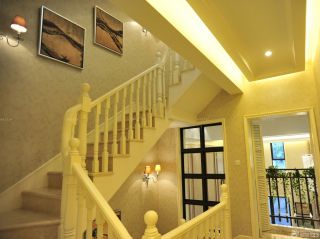 2023家装现代风格别墅楼梯设计图片欣赏
