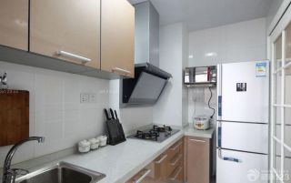 最新现代家装厨房置物架装修案例