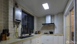 2023现代风格厨房玻璃推拉门装修效果图欣赏