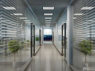 2023最新现代简约写字楼办公区玻璃隔断墙装修效果图片