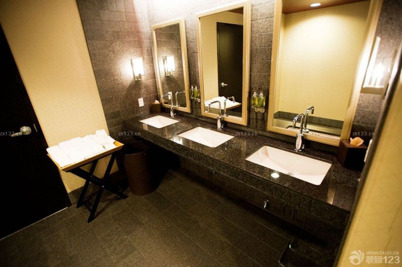 最新快捷酒店卫生间洗手池装修图片