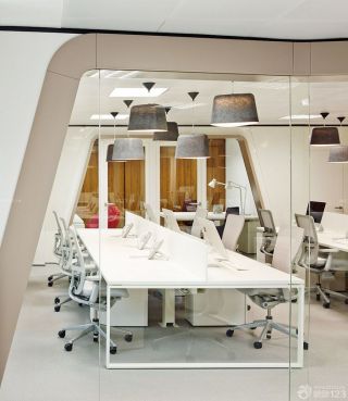 2023精致现代风格小型办公室装修实景图
