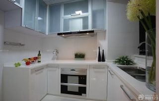 2023最新小户型厨房砖砌橱柜设计效果图