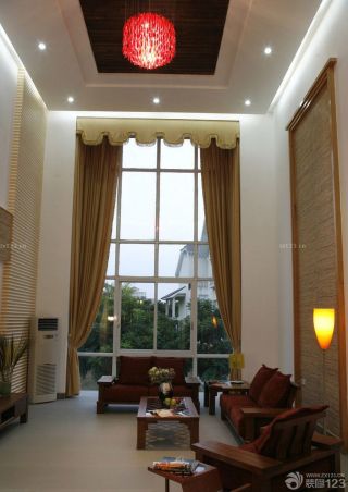 中式挑高客厅窗帘装修设计效果图片